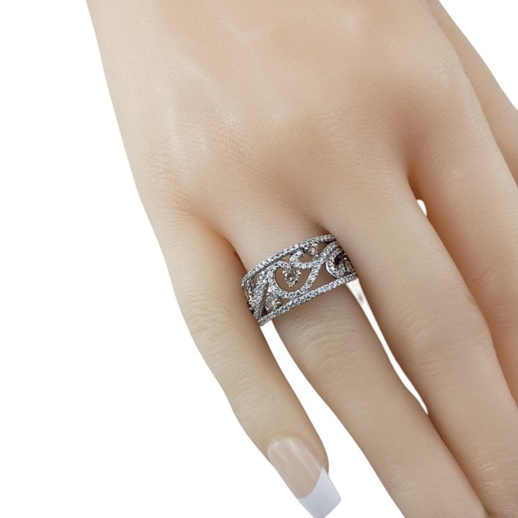 LeVian 14K White Gold Champagne and White Diamond Band Ring Size 6.75 #20770 - Picture 7 of 7